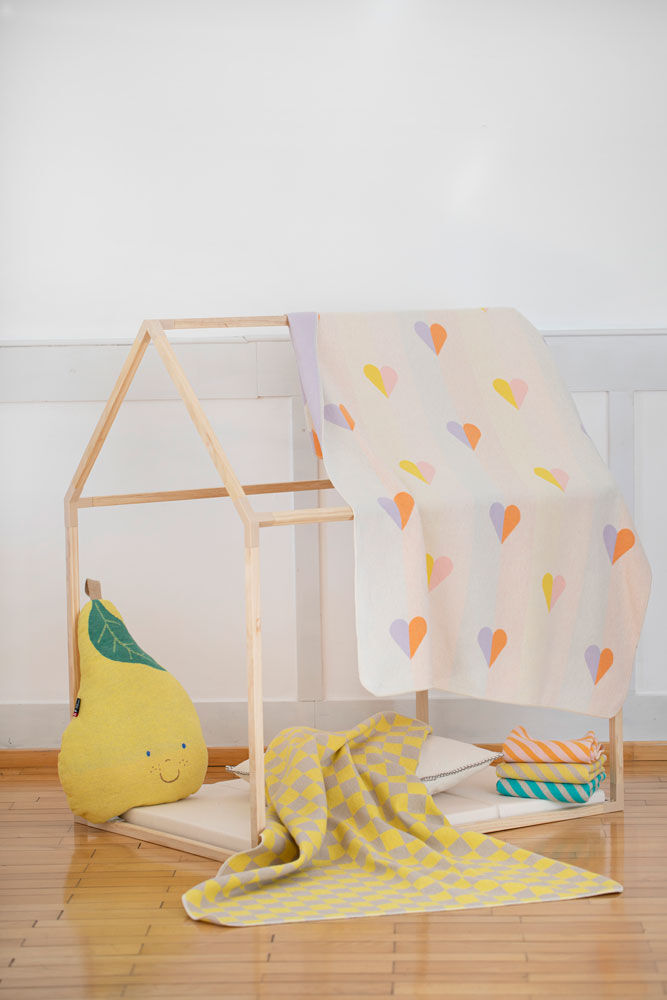 David Fussenegger Off White Hearts Allover Juwel Cot Blanket