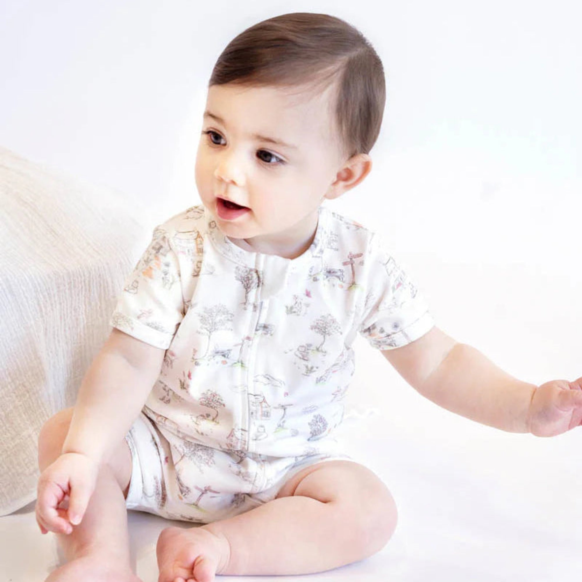 Bebe Beatrice Organic Short Sleeve zipsuit