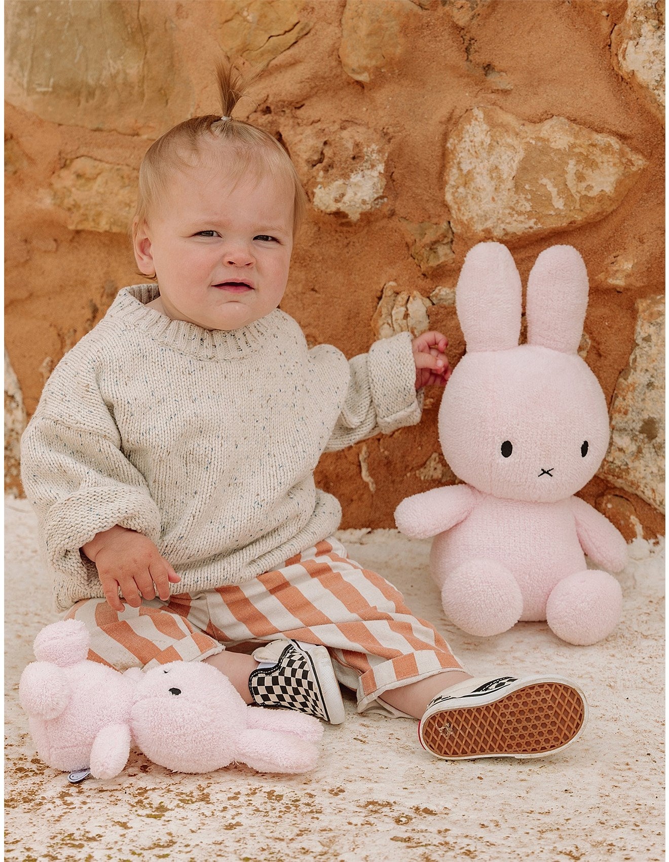 Miffy Sitting Terry Light Pink - 23 cm