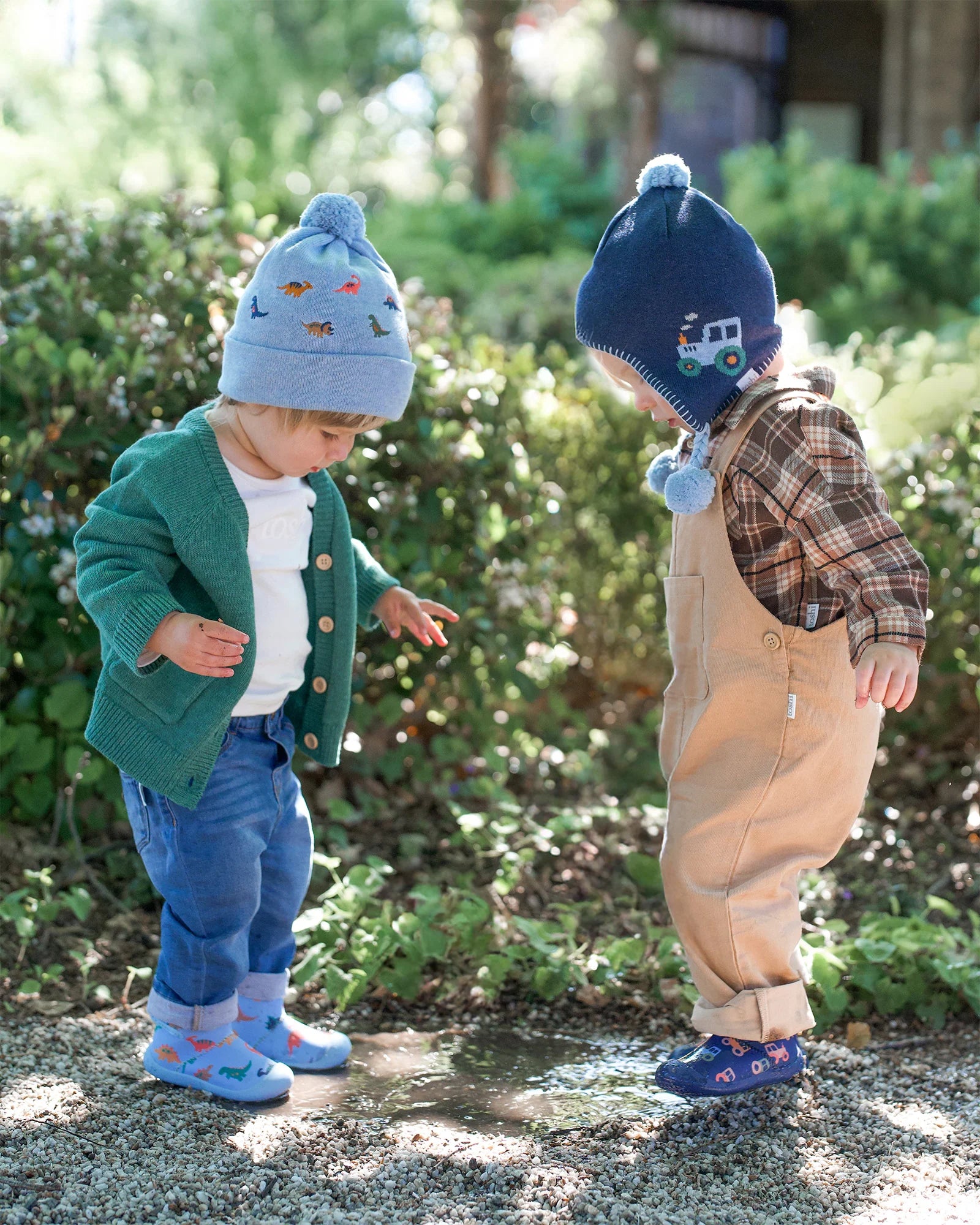 Toshi Organic Earmuff Mystical - Tiny Tractors