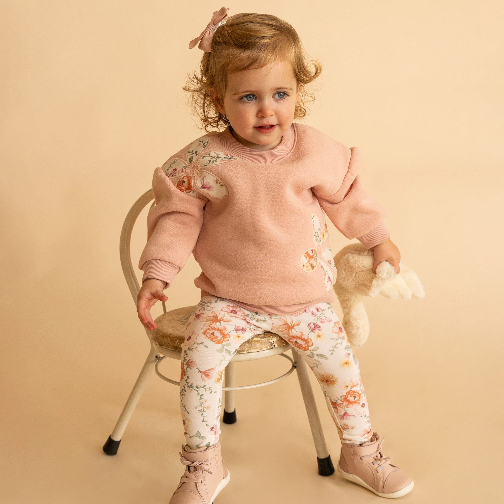 Bebe Emmy Flowers Sweatshirt - Dusty Rose