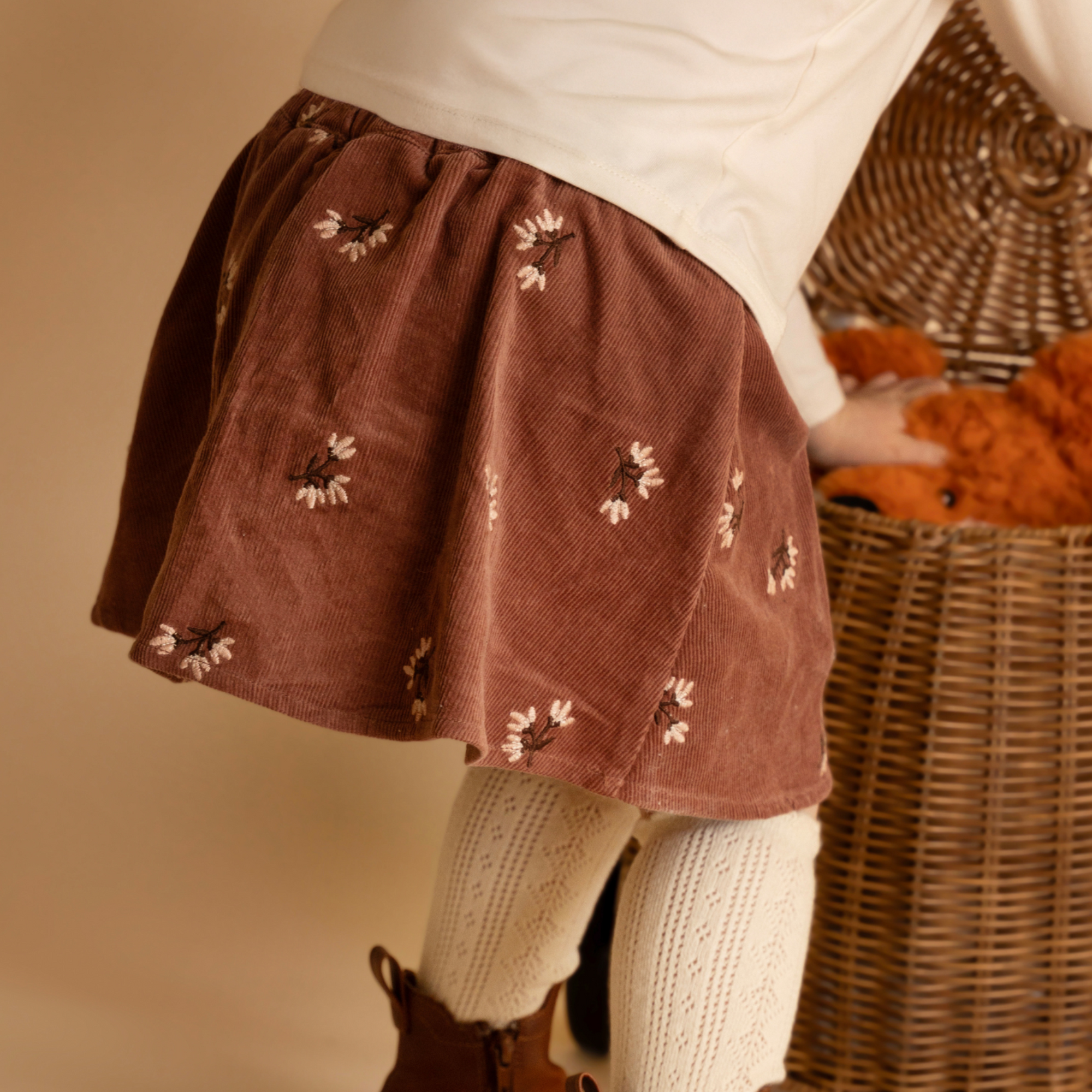 Fox &amp; Finch Wild garden emb. Skirt w shorts - Auburn brown