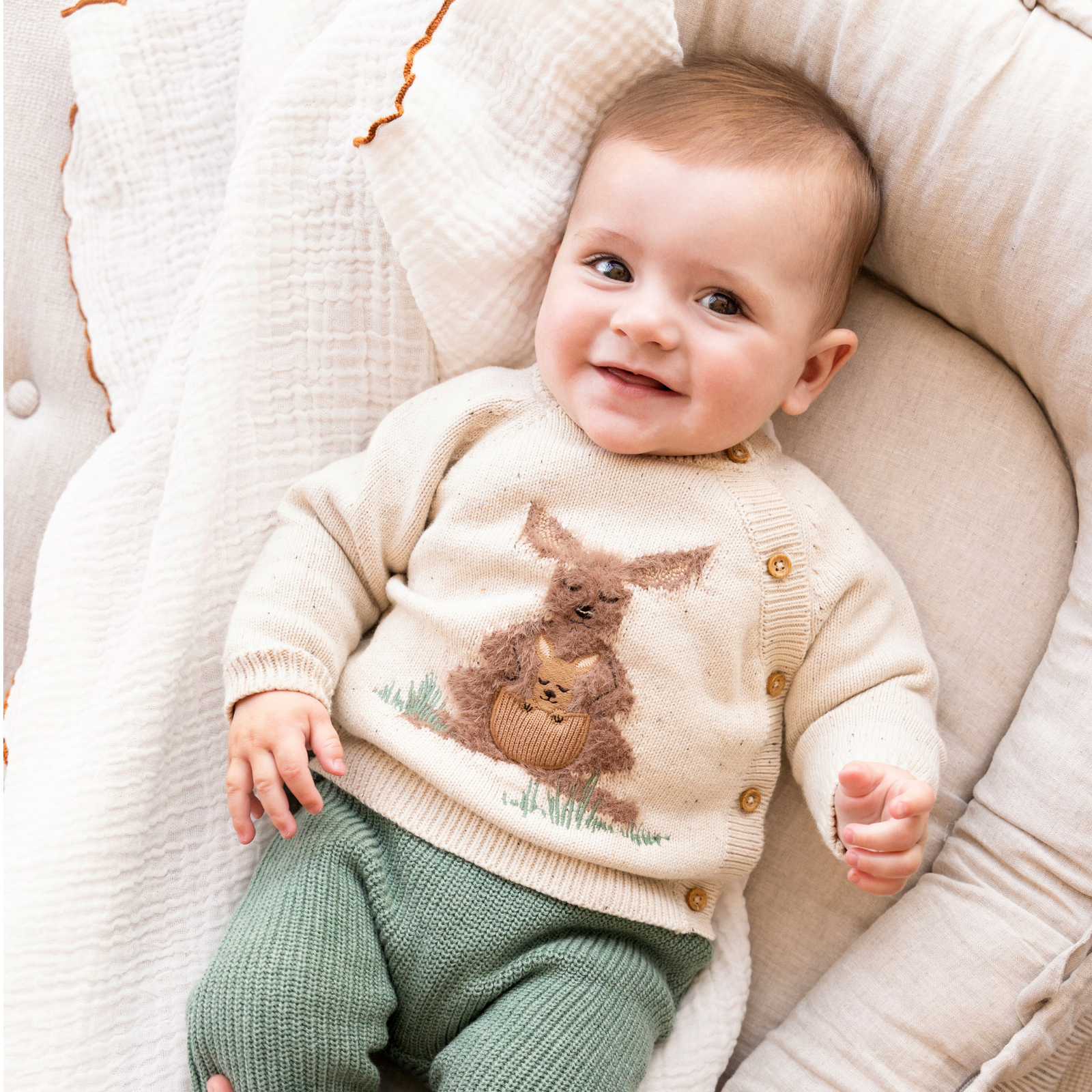 Bebe Charlie kangaroo organic knitted cardigan - Cream speckle