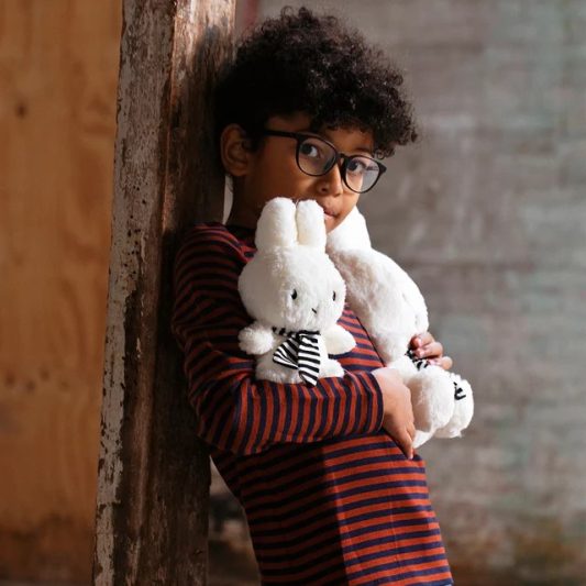 Miffy Sitting with Scarf - 23 cm