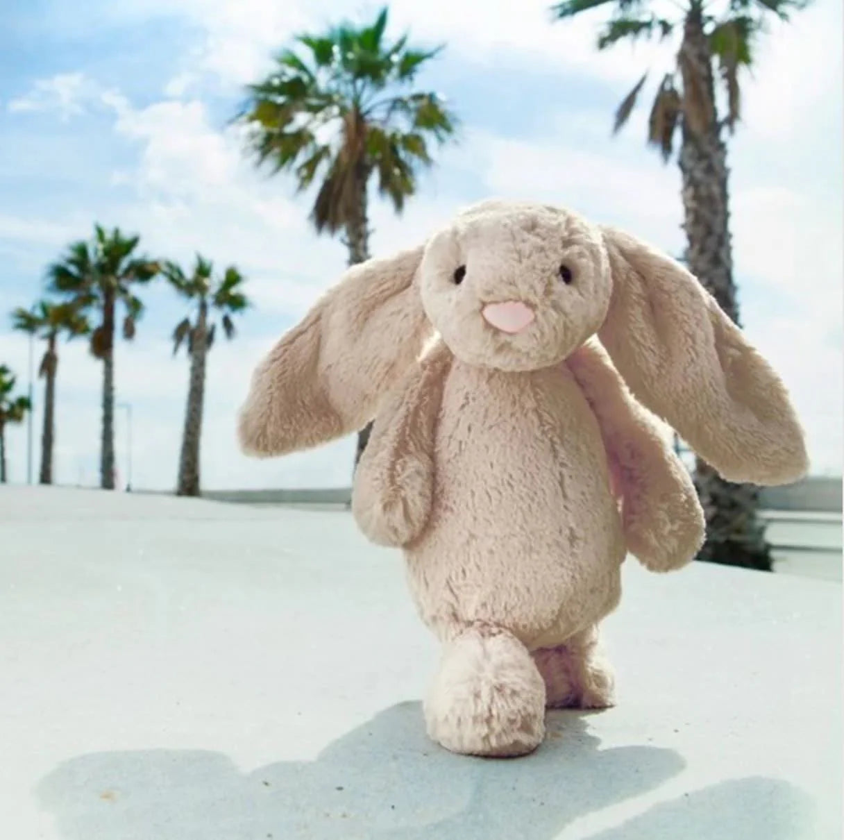 Jellycat Bashful Beige Bunny - Medium