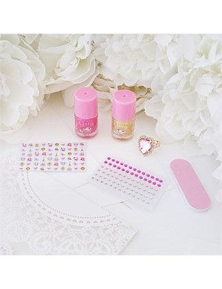 Claris the Chicest Mouse in Paris Nail Gift Set