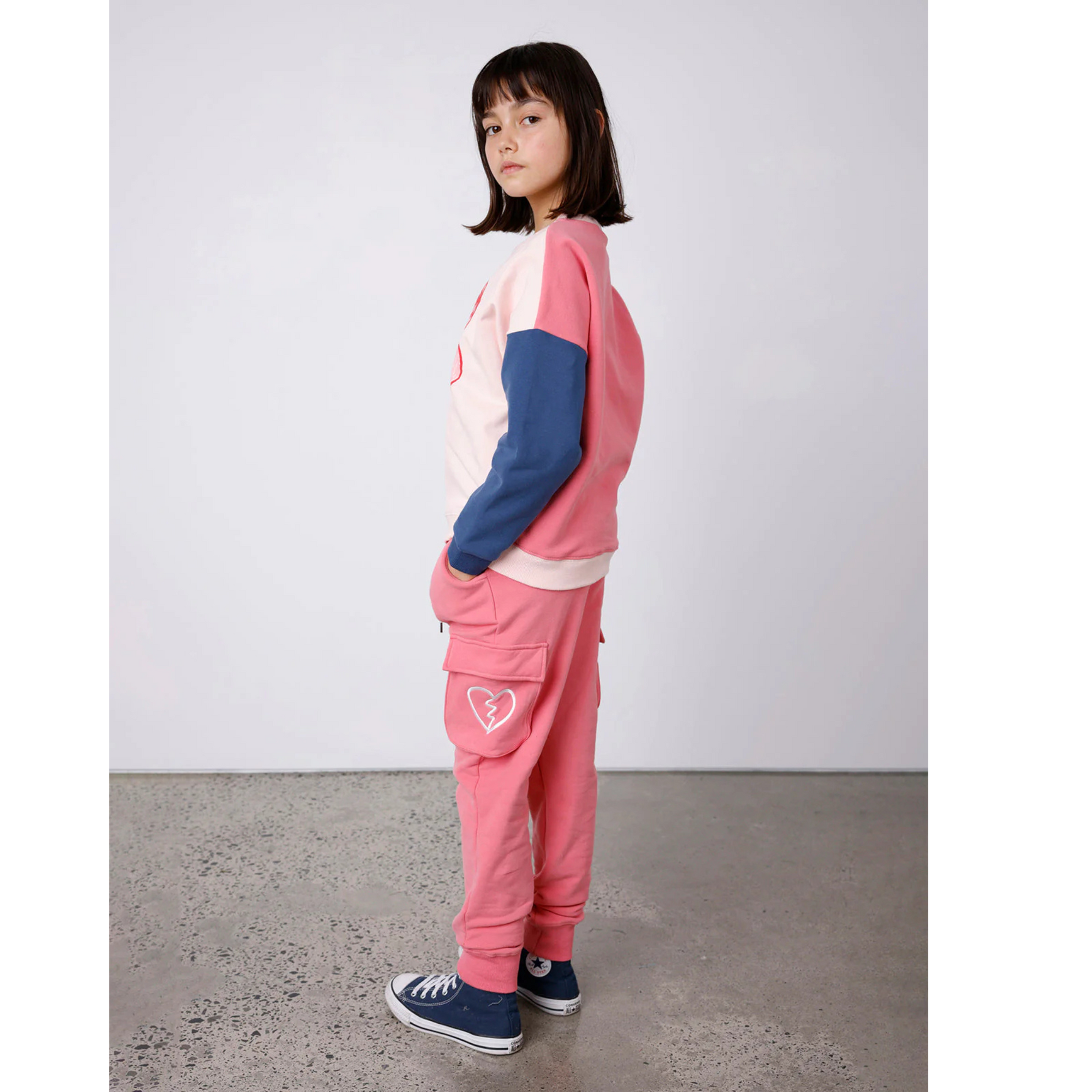 Minti Lovely Heart Furry Crew - Pink/Navy