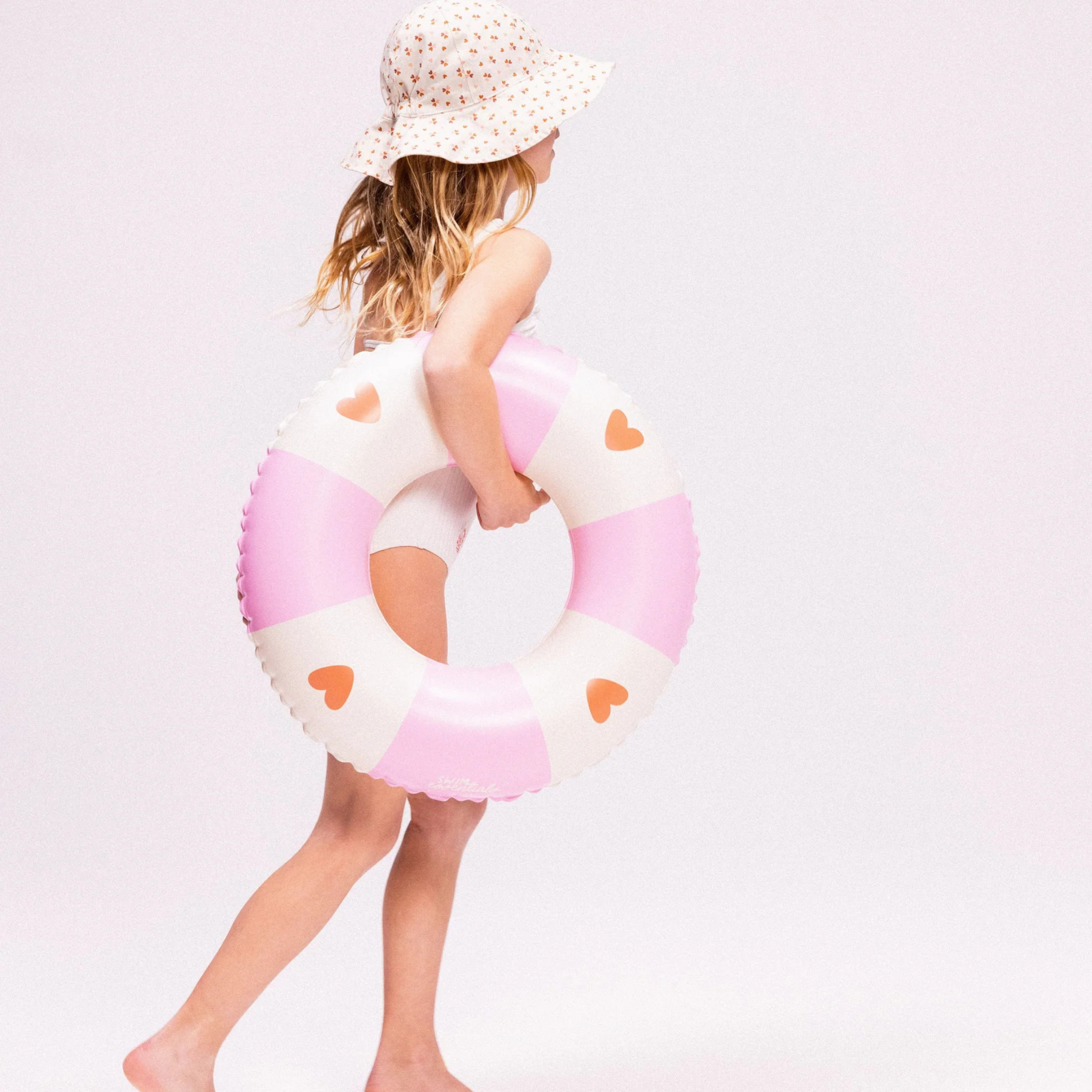 Swim Essentials Inflatable Swim Ring - Cozy Hearts, 55 cm