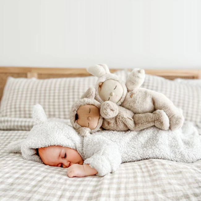 Cozy Dinkum - Lamby Pip