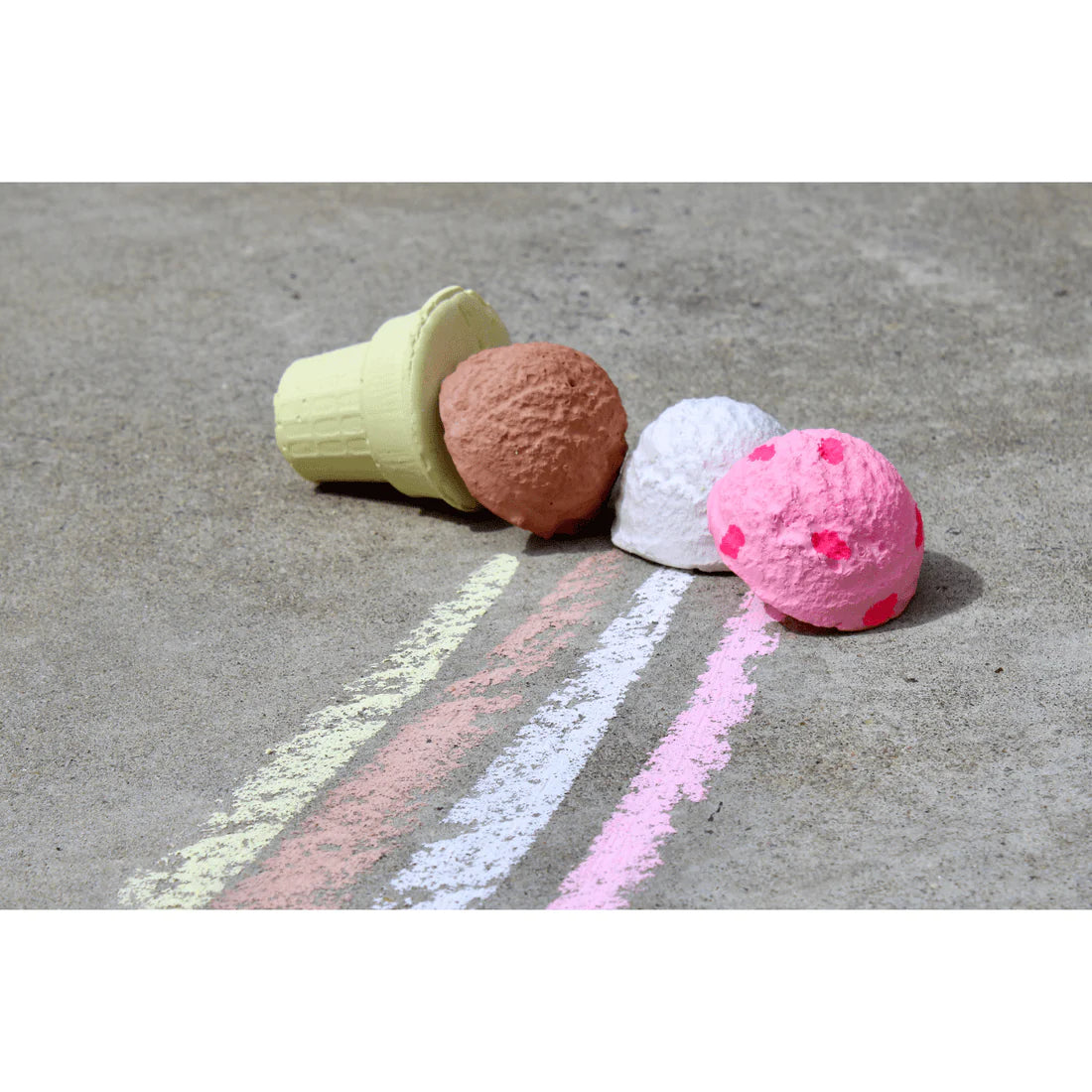 Nina&#39;s Neapolitan Ice Cream Cone Sidewalk Chalk