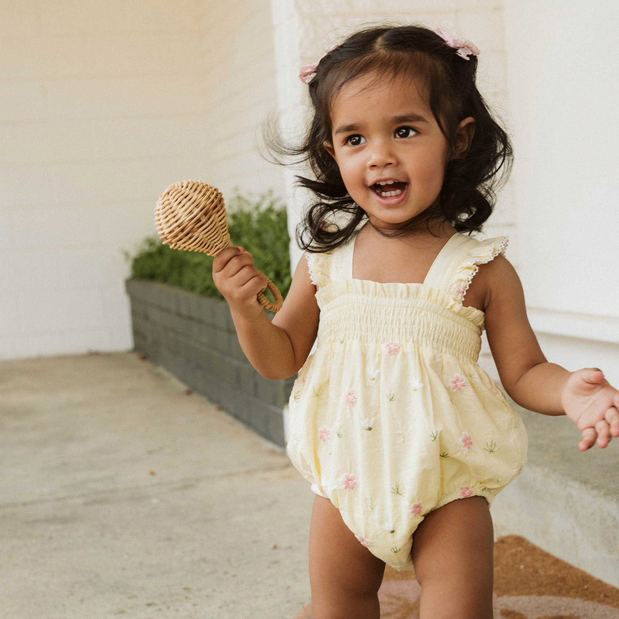 Bébé Pia All Over Embroidery Bodysuit - Lemon