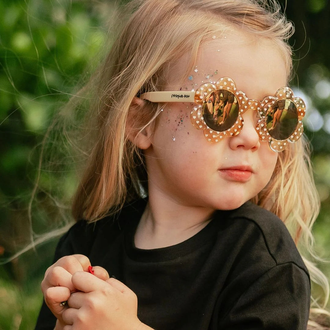 Frankie Ray Baby Sunglasses - Daisy, Crystal Yellow With Heart