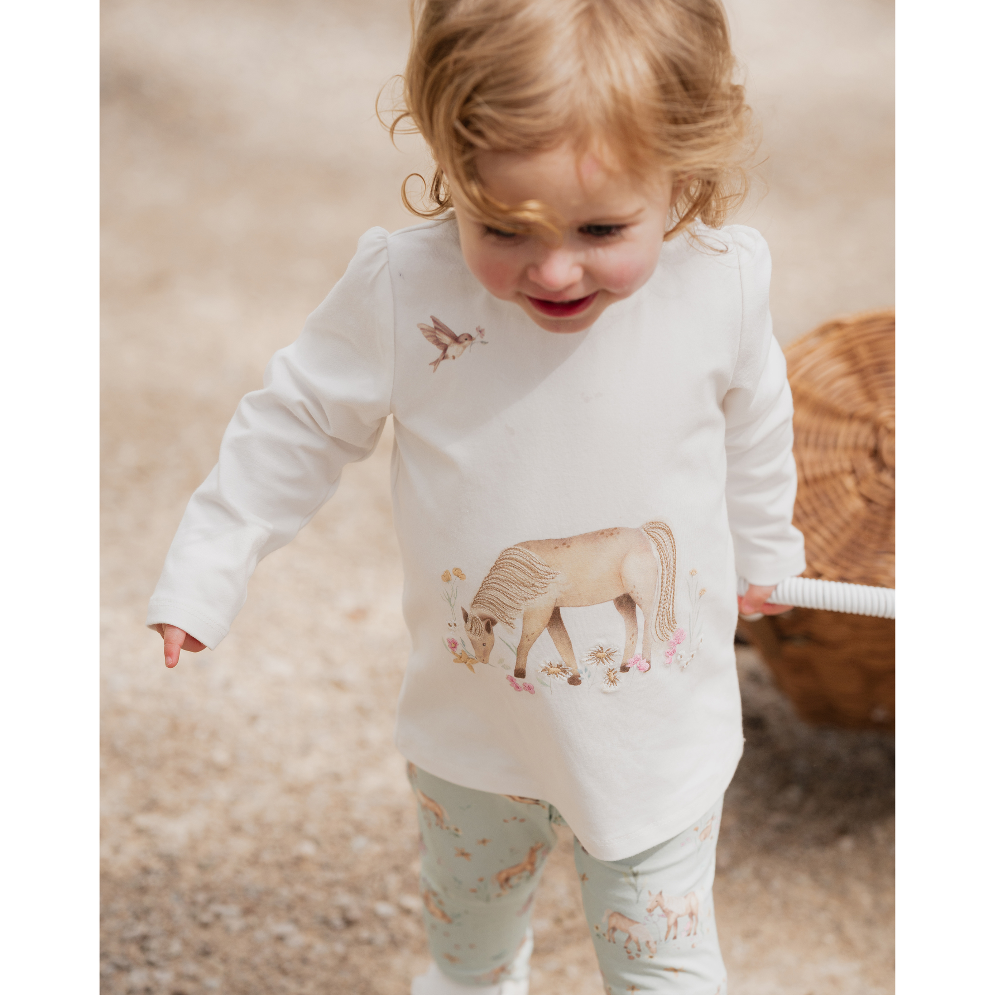 Bebe Winnie pony organic ls tee - Cream