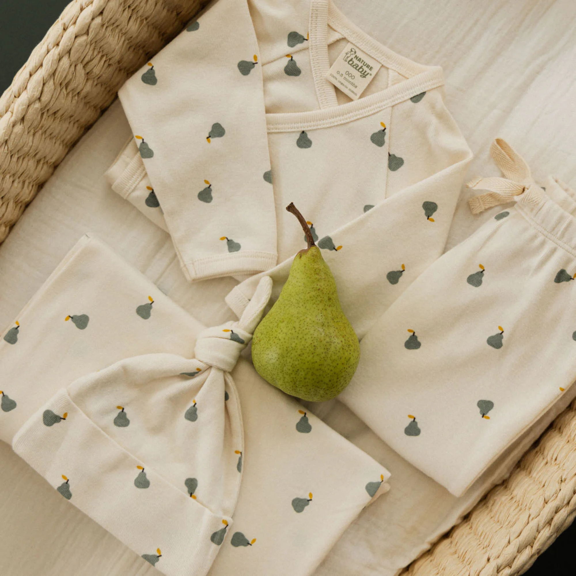 Nature Baby Welcome Home Bundle -  Petite Pear Print