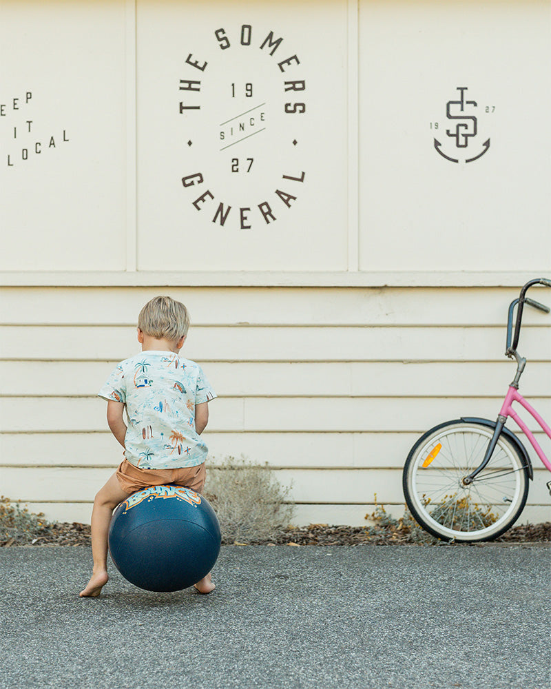 Fox &amp; Finch Surf&#39;s Up Print Tee