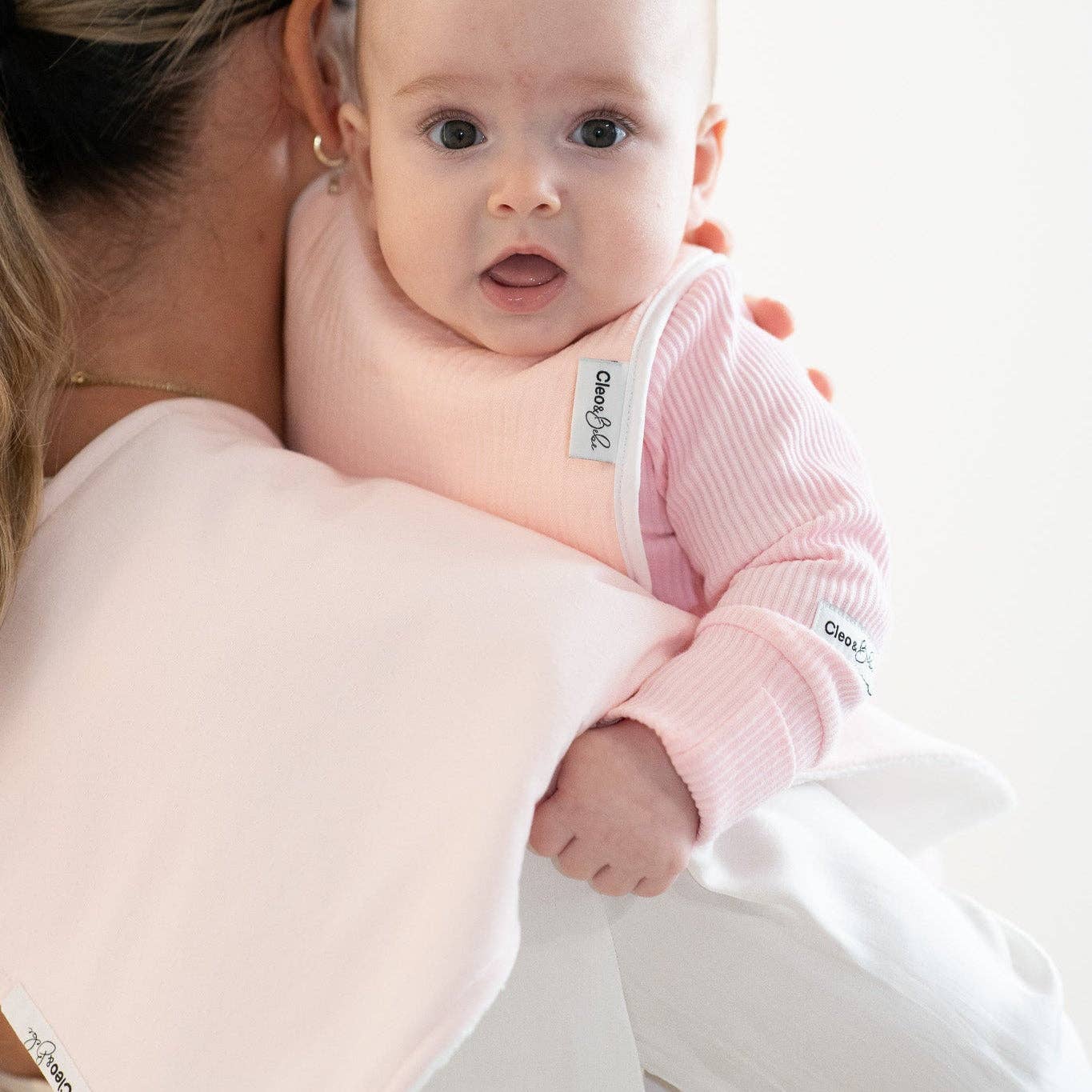 Waterproof Burp Cloths: Pink Peony